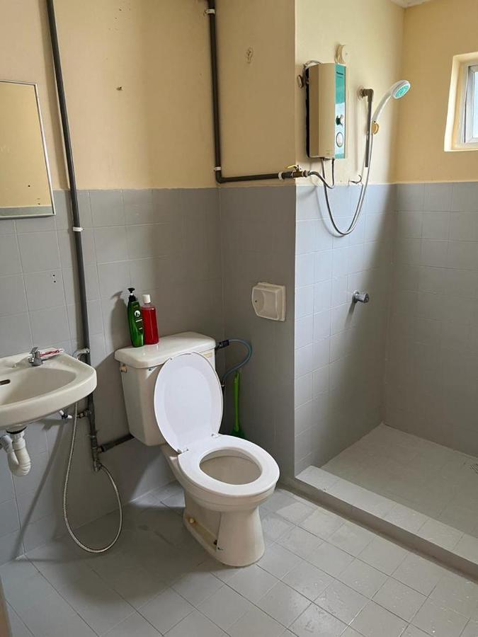 Pd Vip Pool View W Wifi - Anugerah Staycation Port Dickson Exterior photo